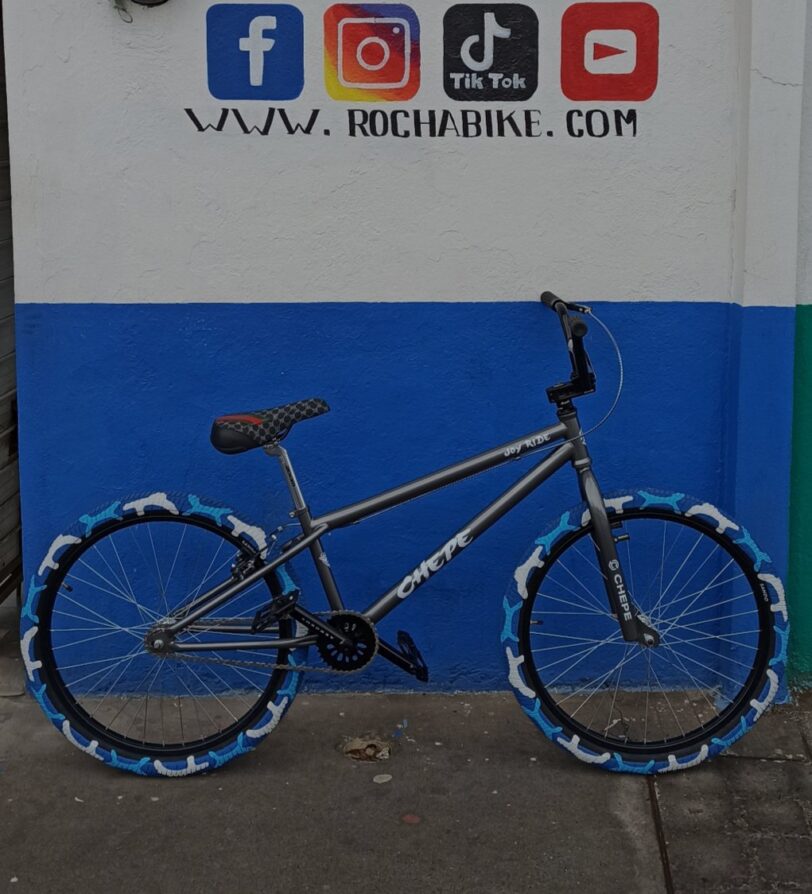 Bicicleta R24 Gris Camuflaje Azul